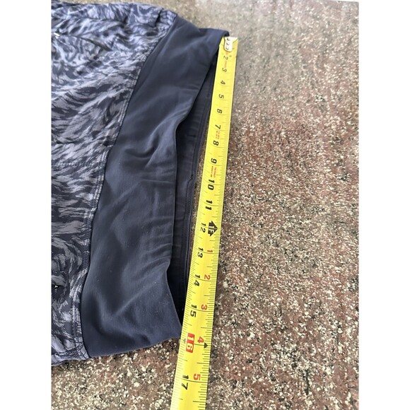 Athleta Trekkie North Printed Short Lynx Navy Sold Out Womens  14 Blue‎ Pockets - Picture 10 of 16